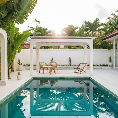 Villa Platform Luxe 3Br Villa In Canggu By Azure Near Oldmans Exterior foto