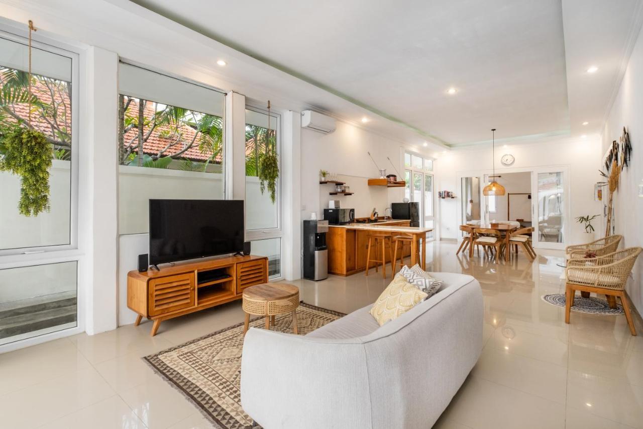 Villa Platform Luxe 3Br Villa In Canggu By Azure Near Oldmans Exterior foto